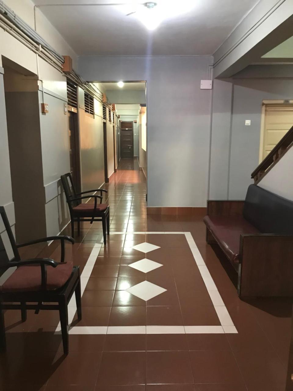 Hotel Satkar Cafeteria Belgaum Extérieur photo